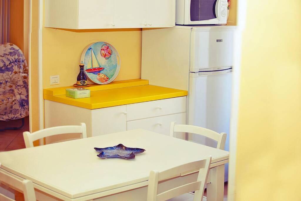 Centrally Located Apt By Harbour With Elevator Sanremo Exterior foto
